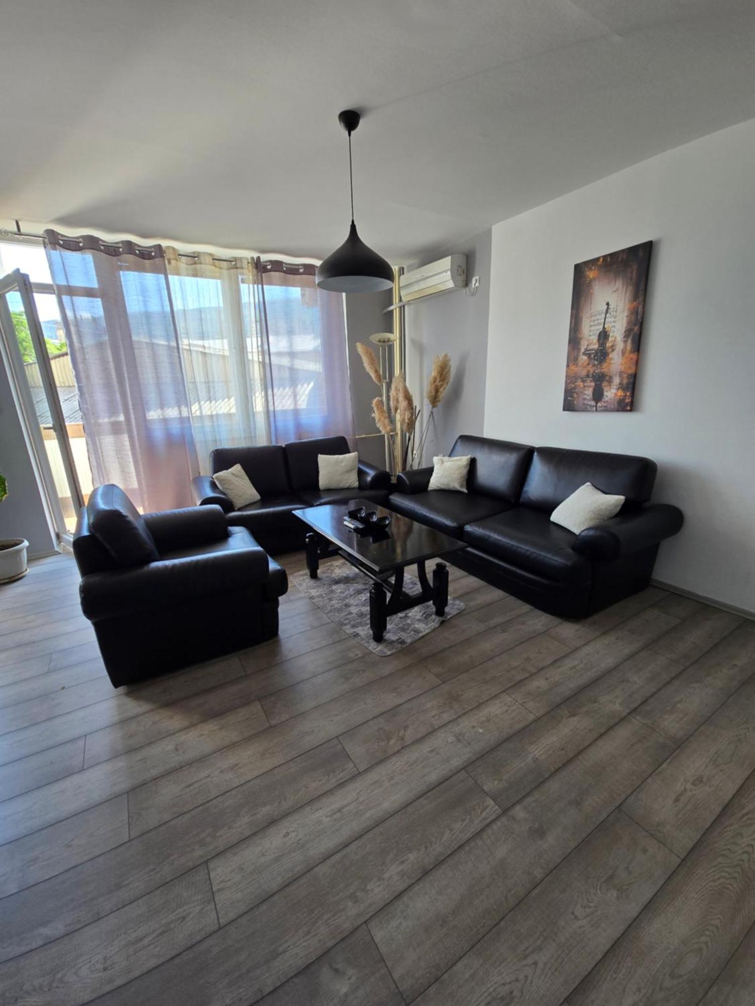 City Center Apt Wfree P Skopje Exterior photo